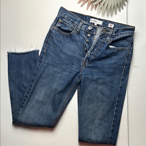 Re/Done Med/Dark Wash Frayed Hem Jeans - 25 - Picture 2 of 7
